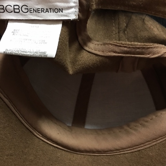 BCBG Felt Cap - Picture 5 of 6